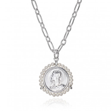 Medalla Virgen Niña de plata con perlas